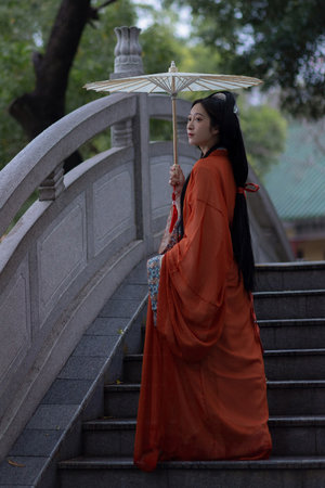 台湾荡女淫春2一